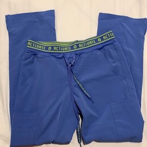 Med couture ceil blue scrub pants